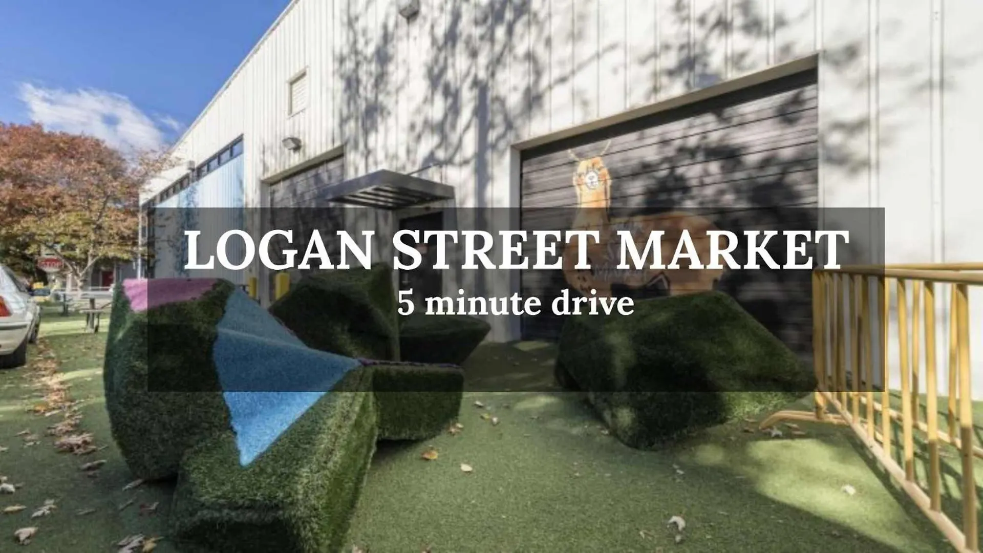 2-Storey Shipping Container Retreat Louisville Apartament