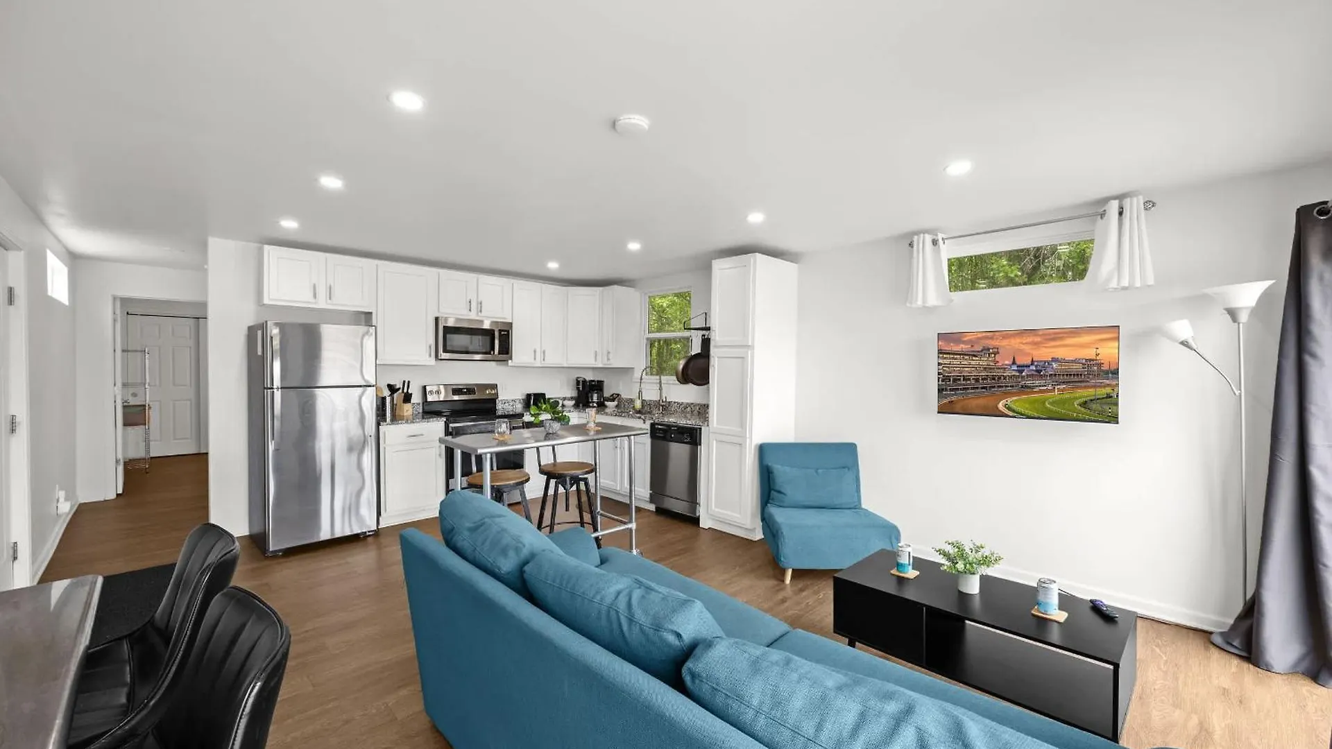 Apartament 2-Storey Shipping Container Retreat Louisville